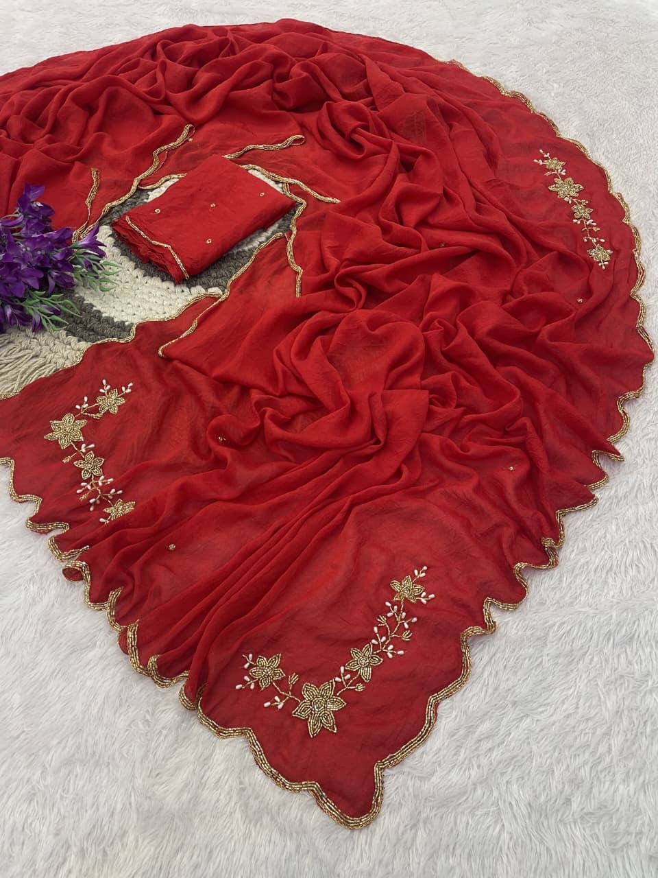RED RANGOLI CRUSHED SAREE WITH CUTDANA WORK