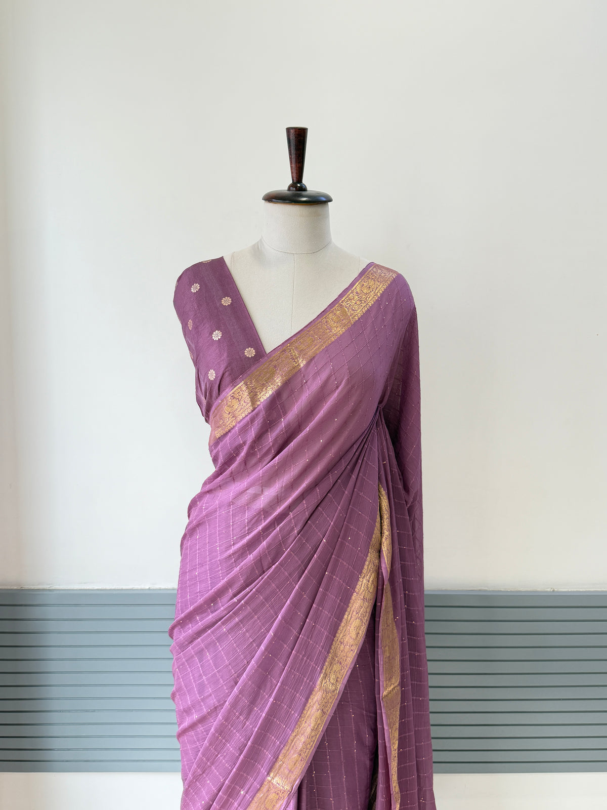 LAVENDER VISCOSE GORGETTE SEQUENCE SAREE
