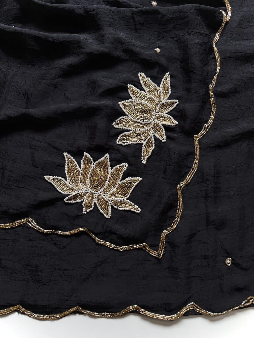 BLACK RANGOLI CRUSH SAREE WITH CUTDANA WORK