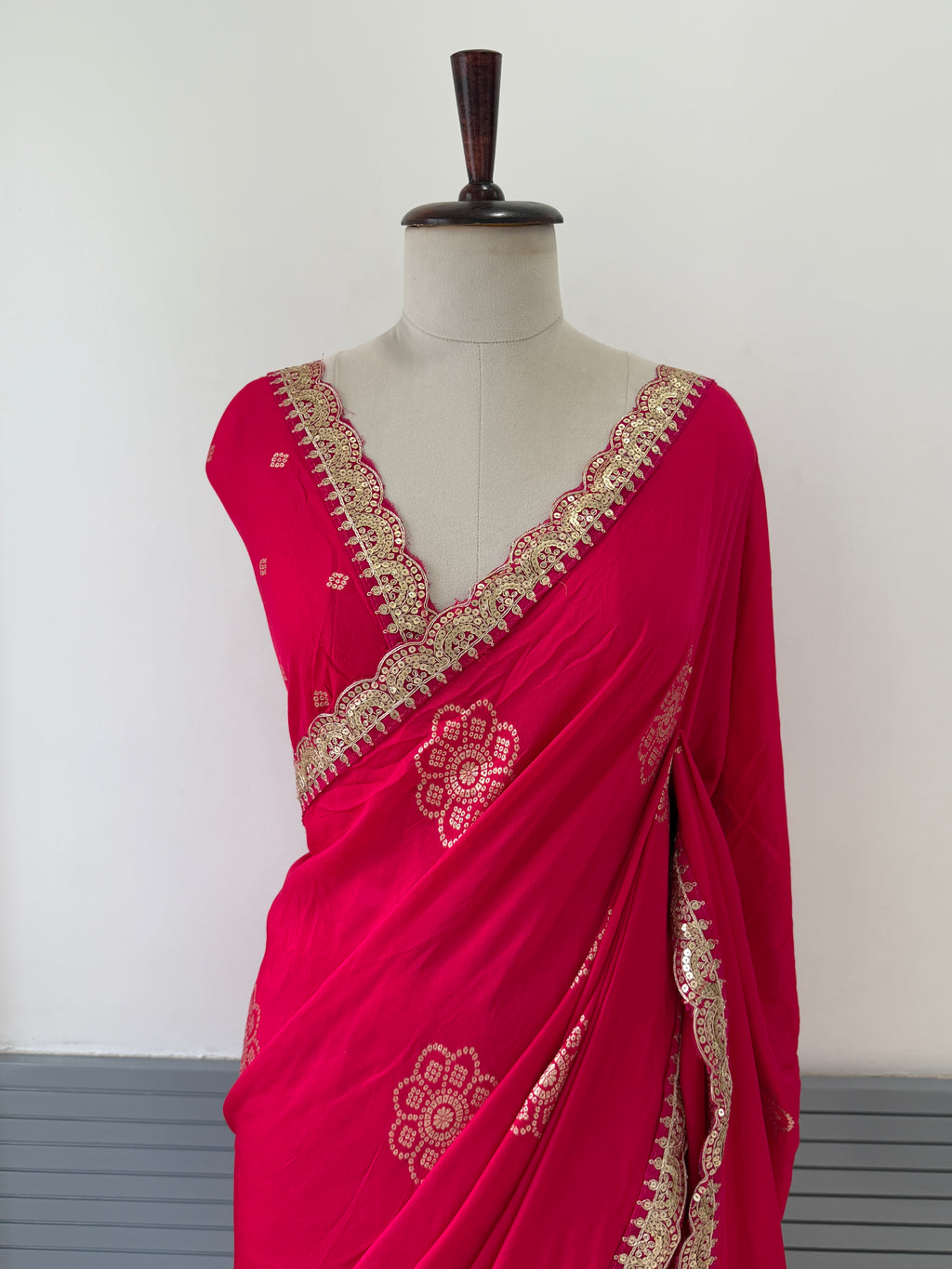 PINK SOFT VISCOSE GEORGETTE SAREE WITH PATOLA PALLU WITH CUTDANA HANDWORK AND EMBROIDERY LACE BORDER