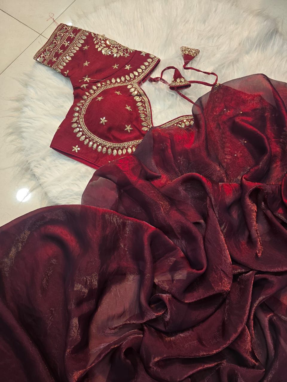 MAROON SPACE SILK SAREE WITH DESGINER SITCHED BLOUSE