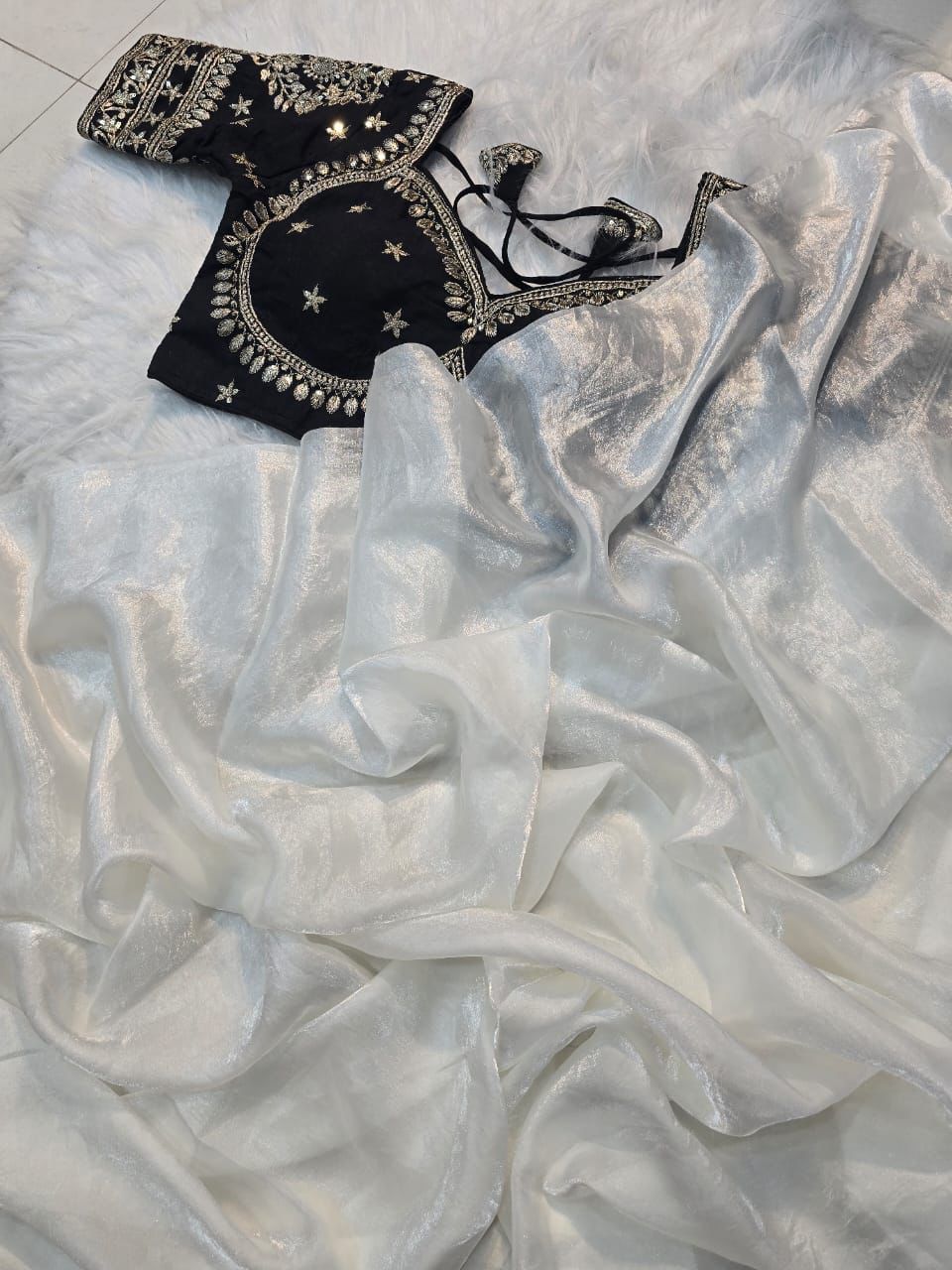 WHITE SPACE SILK SAREE WITH DESGINER SITCHED BLOUSE