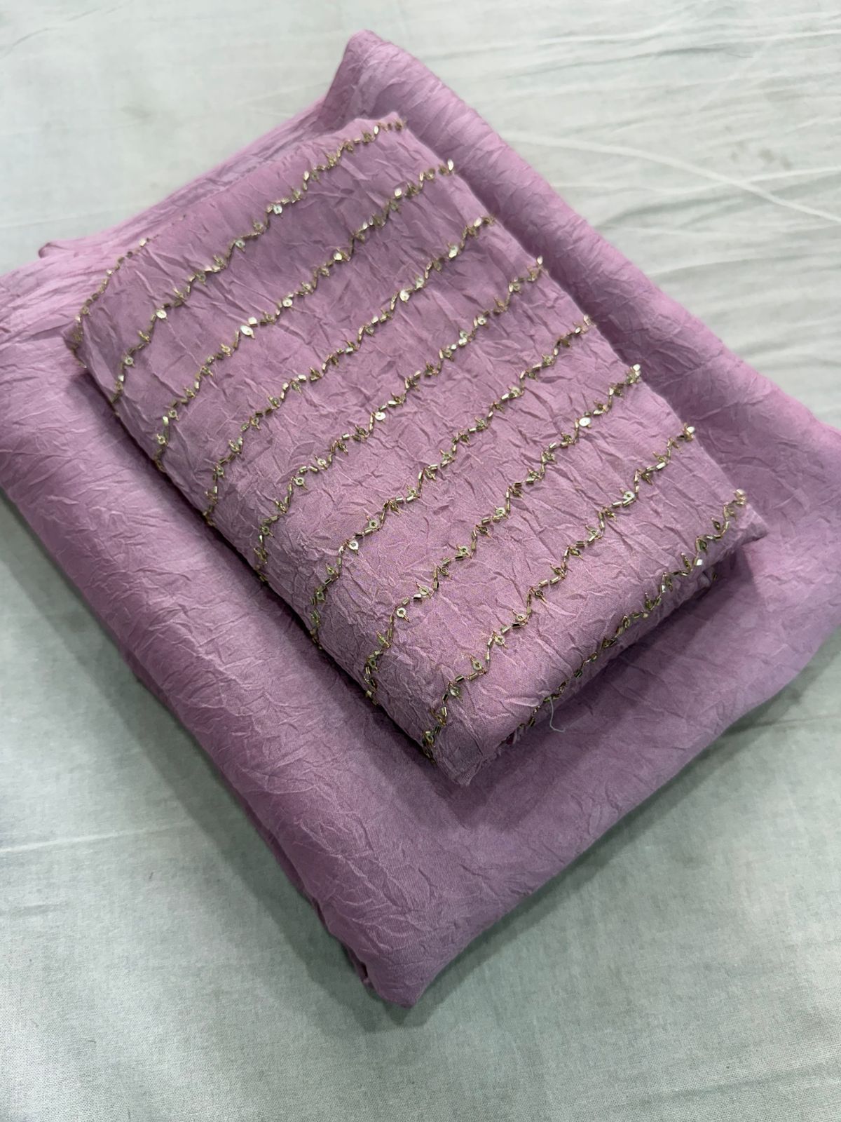 Dusty Pink Rangoli Crush Saree With Sequence Bits Blouse