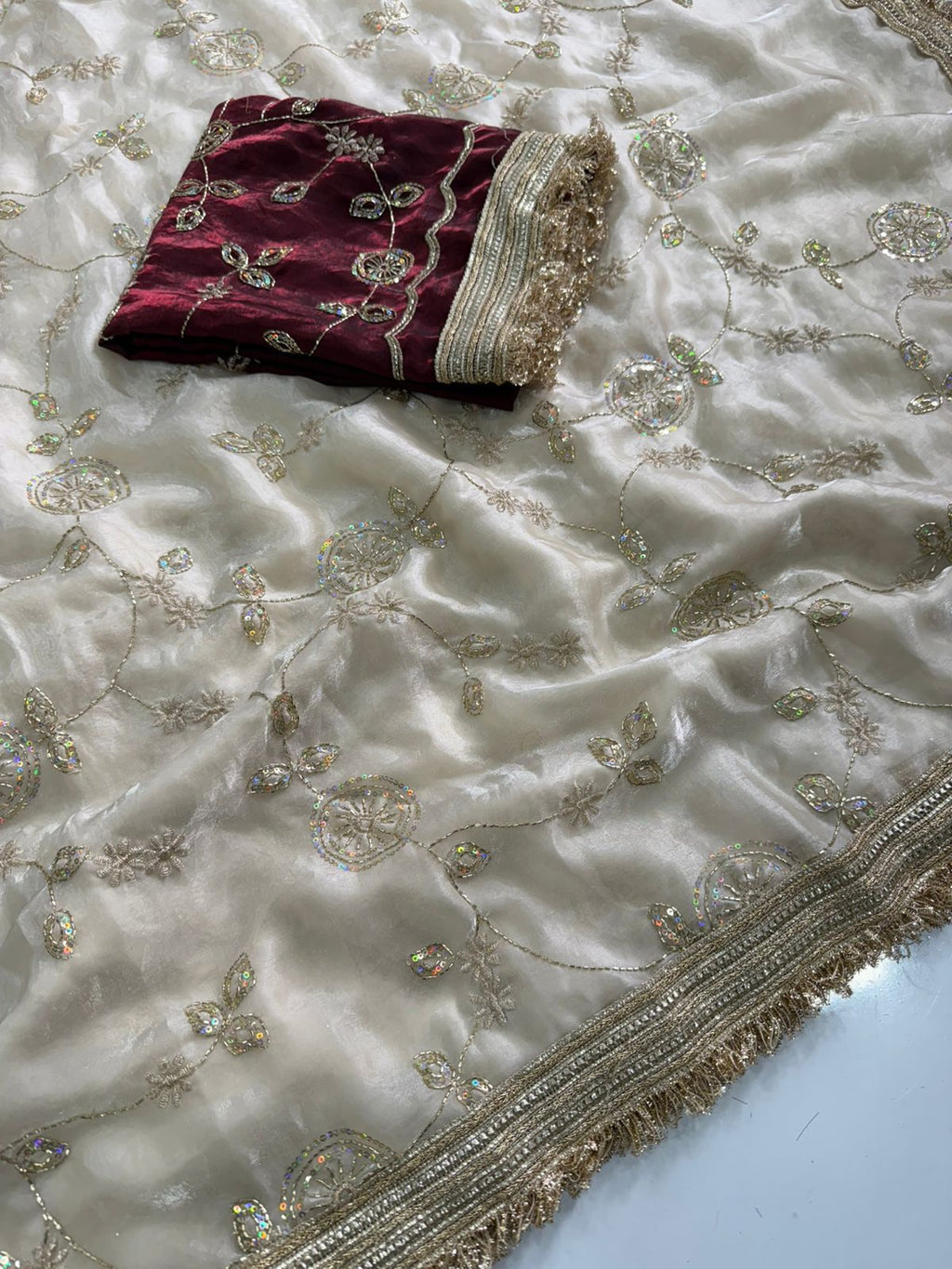 Off-White Space Silk Saree with Bits Sequence Work & Contrast Blouse