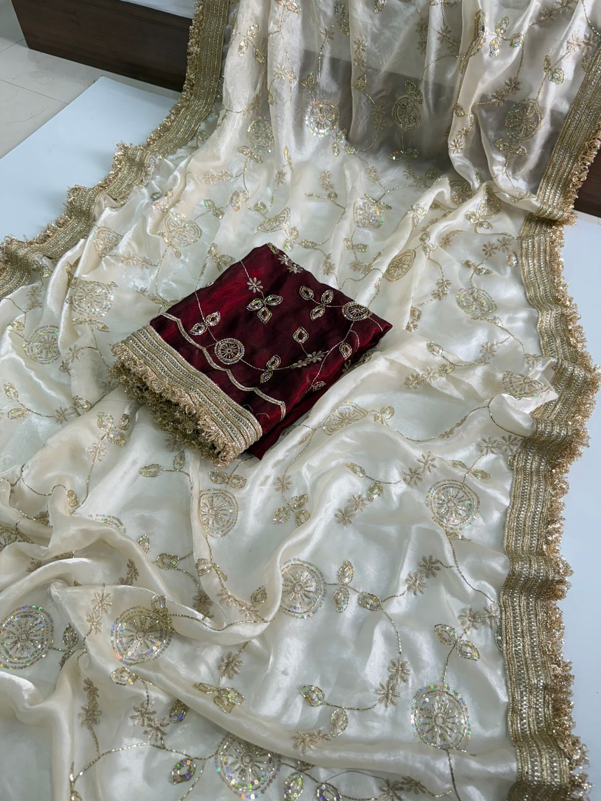 Off-White Space Silk Saree with Bits Sequence Work & Contrast Blouse